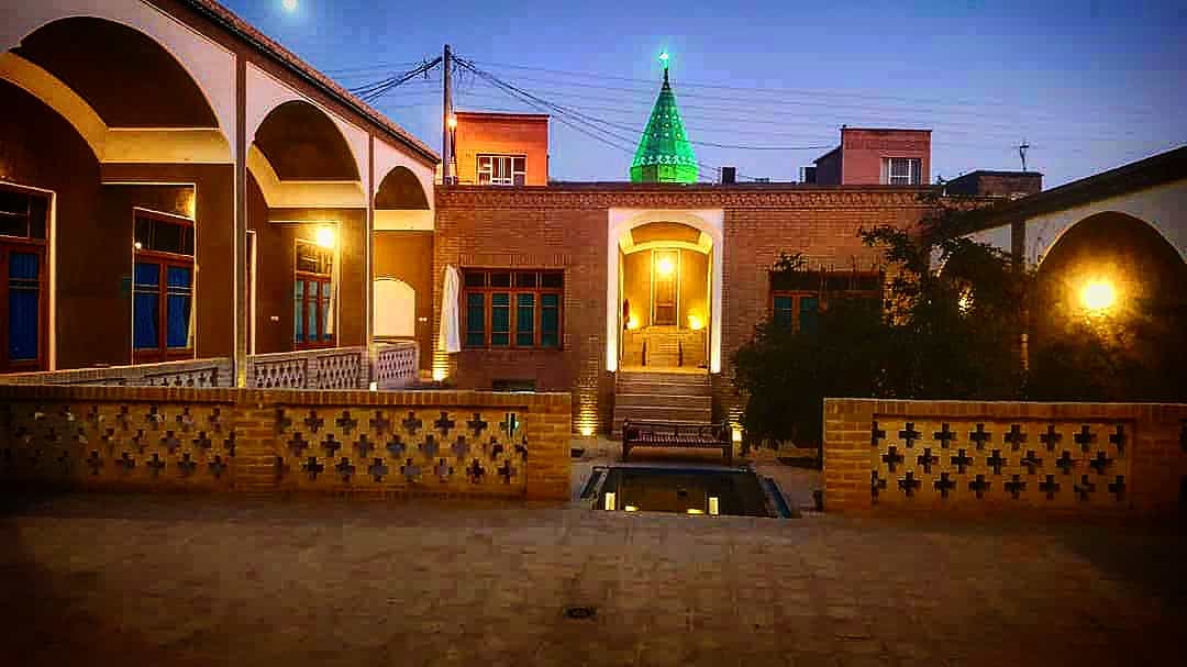 اجاره خانه سنتی در ساحلی قمصر - بابونه 