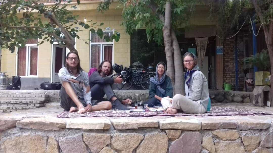 اجاره اتاق سنتی در درکش آشخانه 9 متری