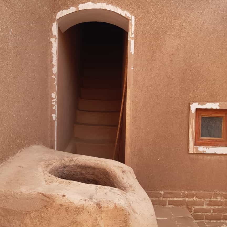 اجاره بومگردی سنتی ارزون در آشتیان انارک 