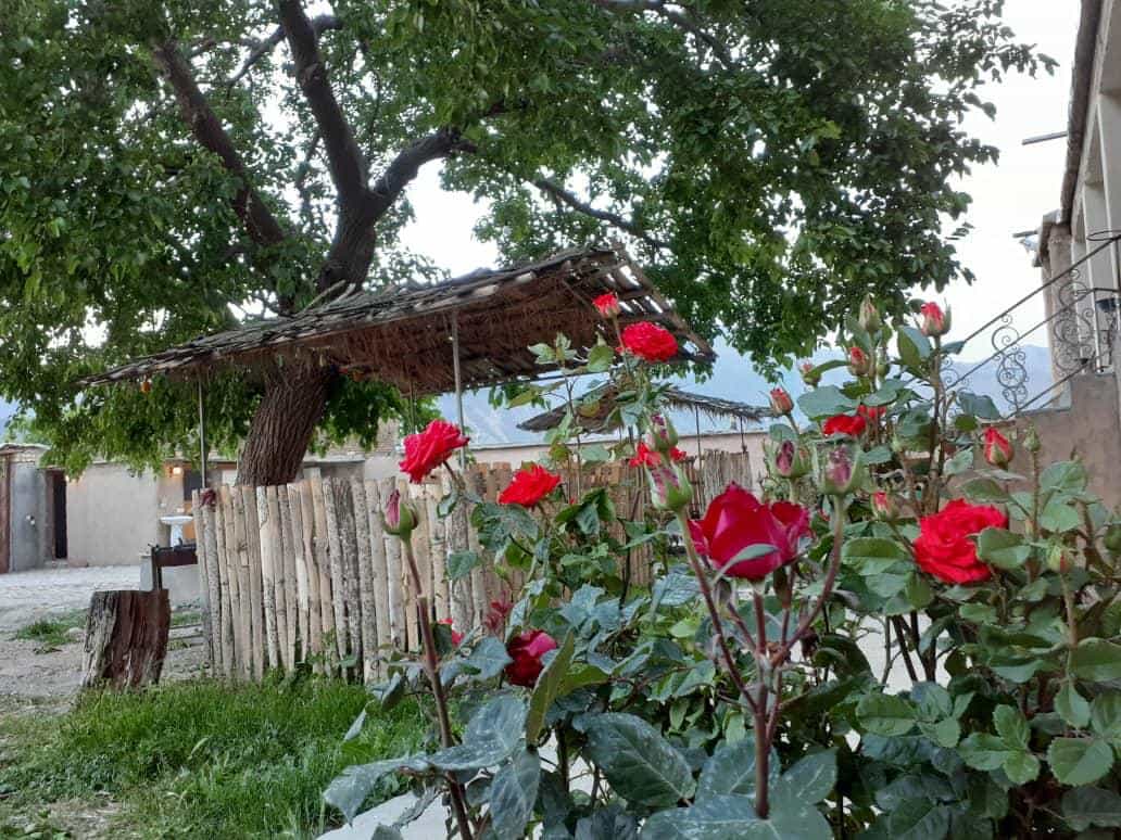 اجاره اقامتگاه بوم گردی و اتاق سنتی در رستم آباد اردل