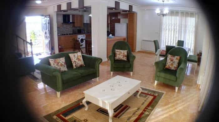 اجاره ویلا استخر داردرفومن 