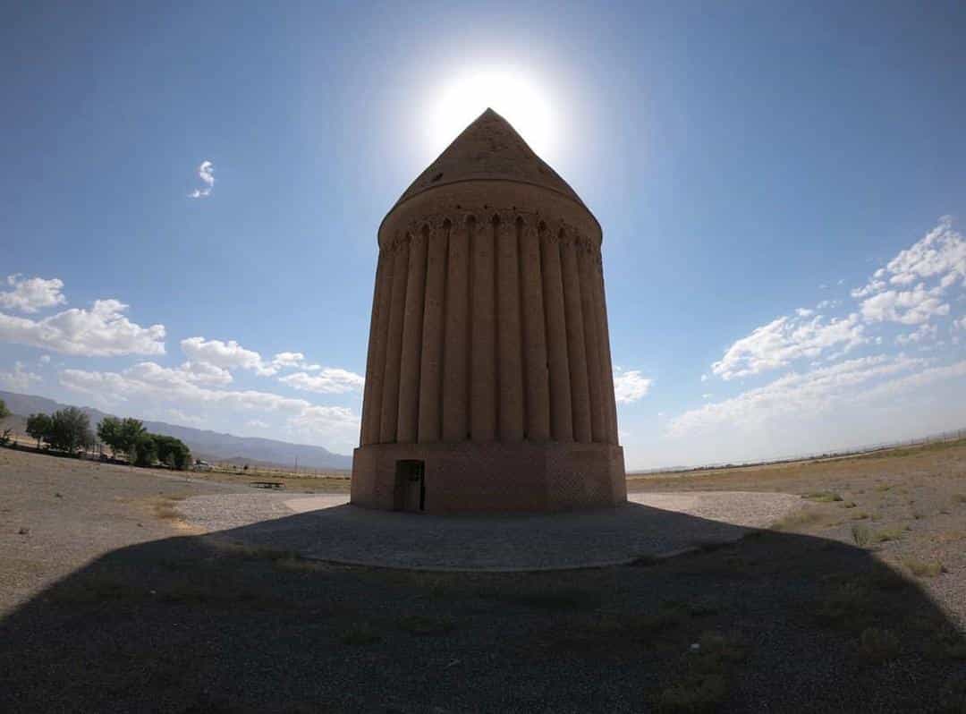 اجاره اقامتگاه بومگردی در رادکان چناران