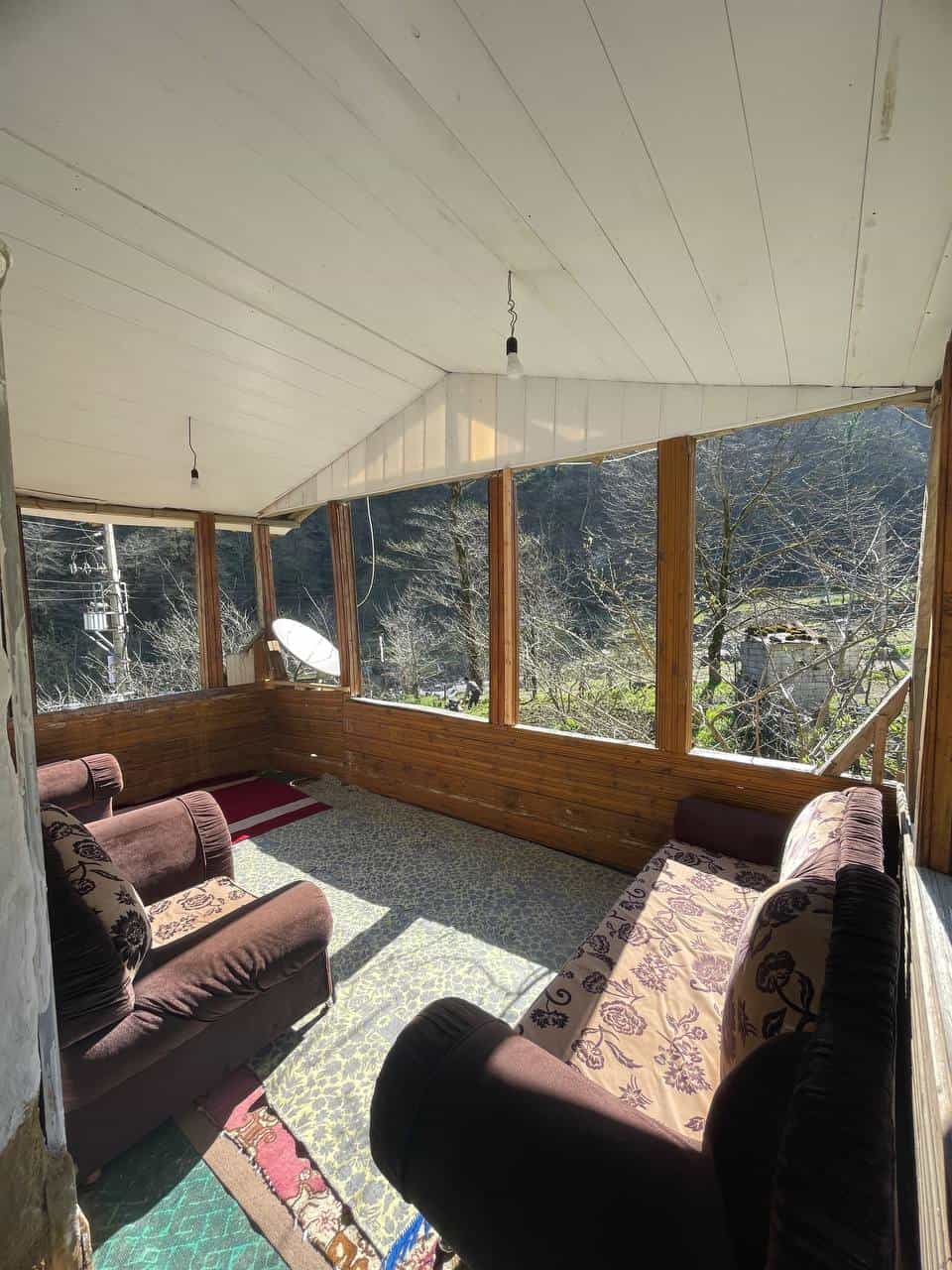 اجاره کلبه چوبی جنگلی روستا غوزک رودبار -شیرگاه