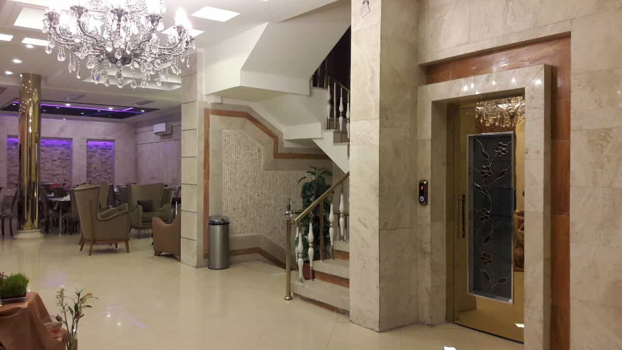 اجاره سوئیت سه تخته در خیابان امام رضا مشهد