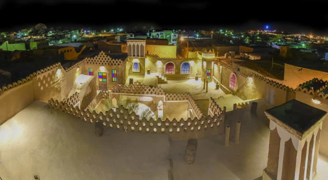 اجاره بومگردی سنتی در خور اصفهان _ اتاق 1