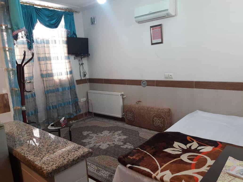 اجاره سوئیت مبله روزانه و تمیز در شیراز