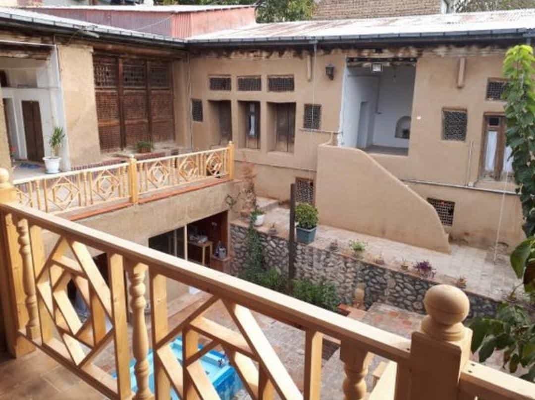 اجاره اقامتگاه بومگردی سنتی در برغان کرج - شاهنشین