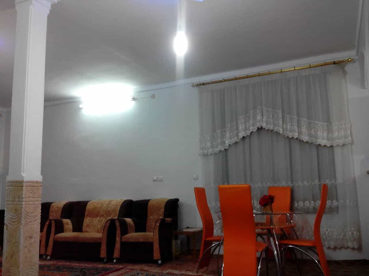 اجاره منزل مبله دو خوابه در حصار علی آباد همدان- طبقه اول