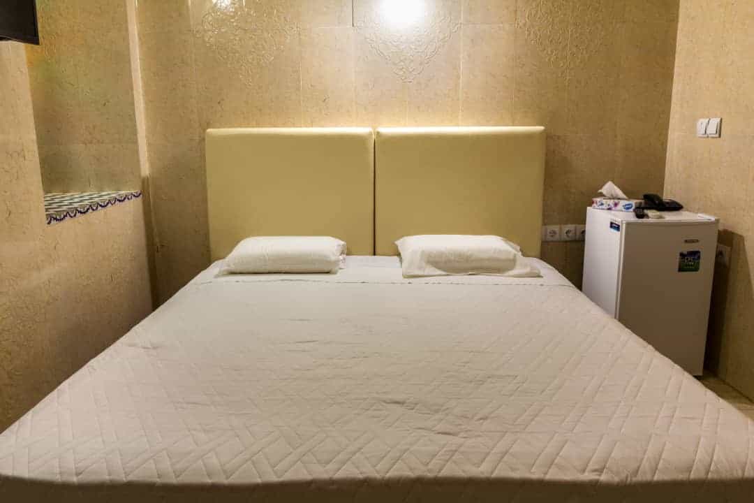 اجاره هتل سنتی قیمت مناسب  در شیراز-404