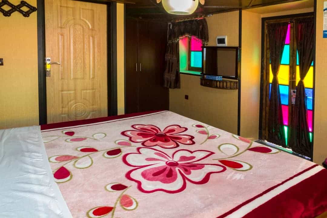 اجاره هتل سنتی تمیز در شیراز-114
