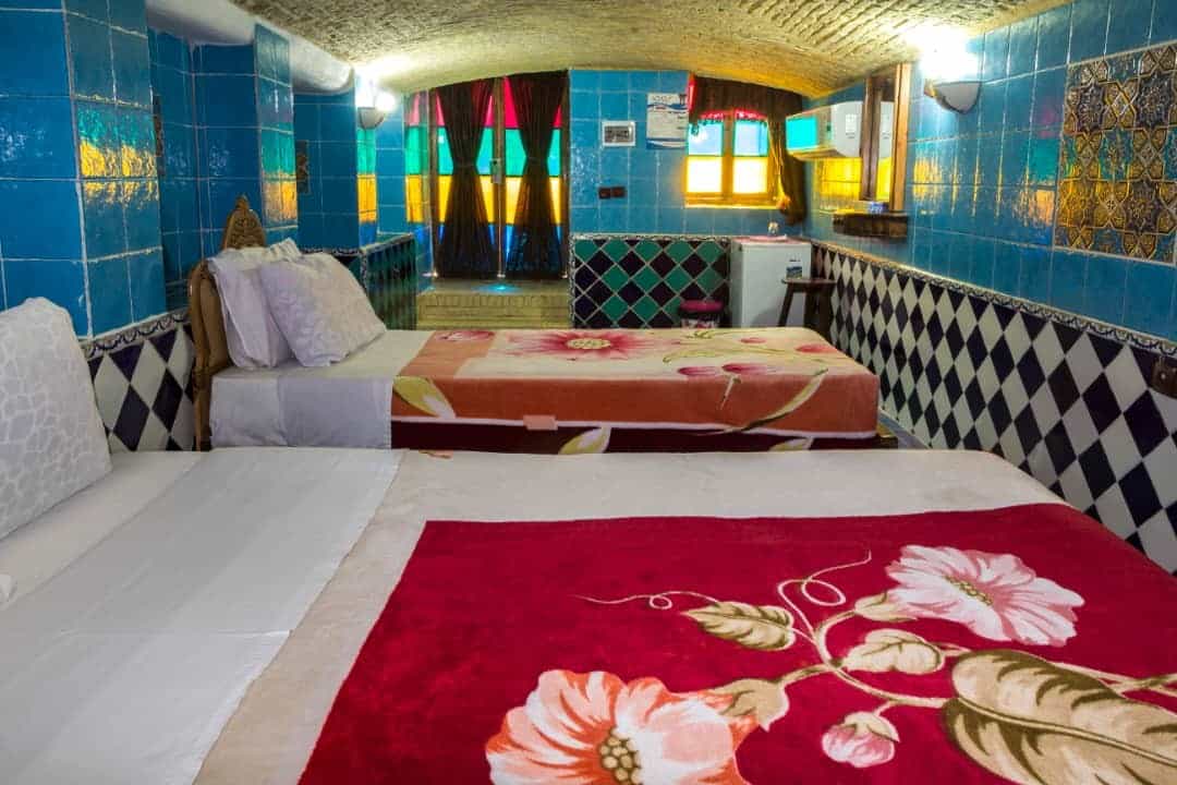اجاره اقامتگاه سنتی در شیراز-115