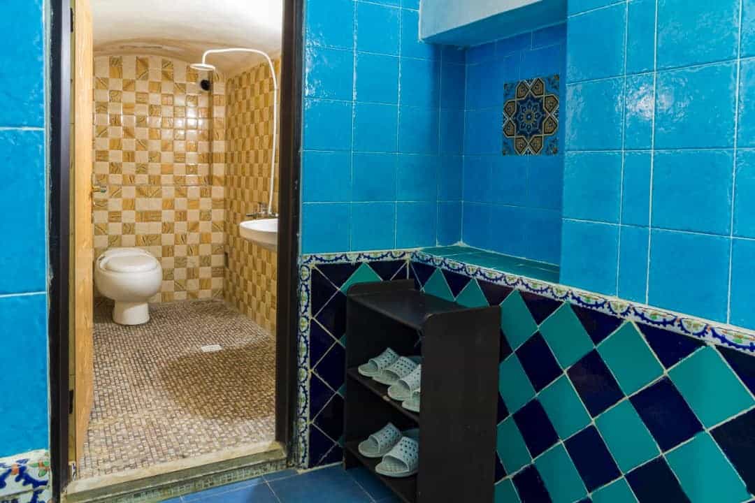 اجاره اقامتگاه سنتی در شیراز-115