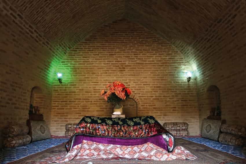 اجاره هتل کویری ده نمک گرمسار - اتاق16