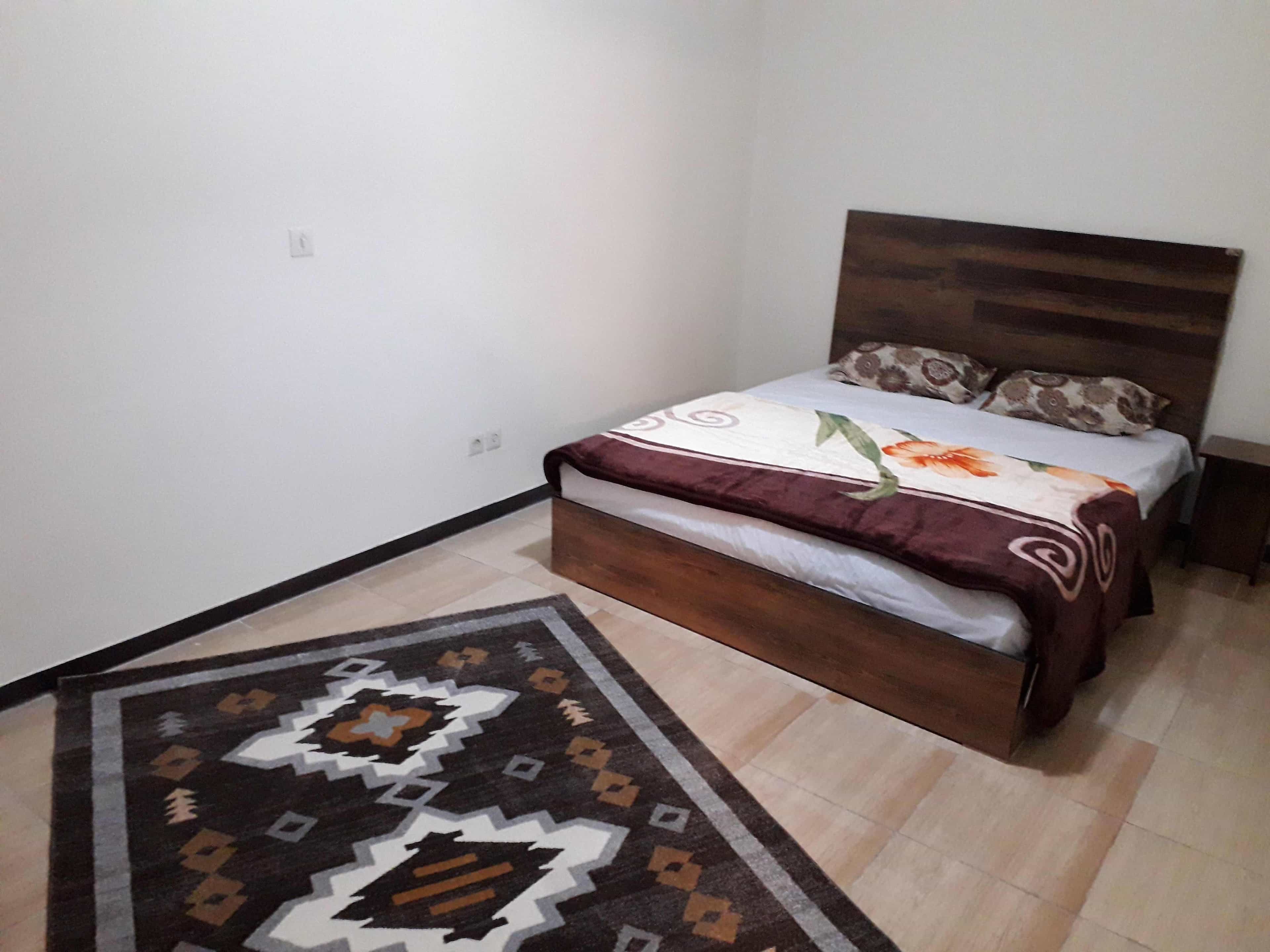 اجاره آپارتمان مبله سه خواب در زند شیراز 