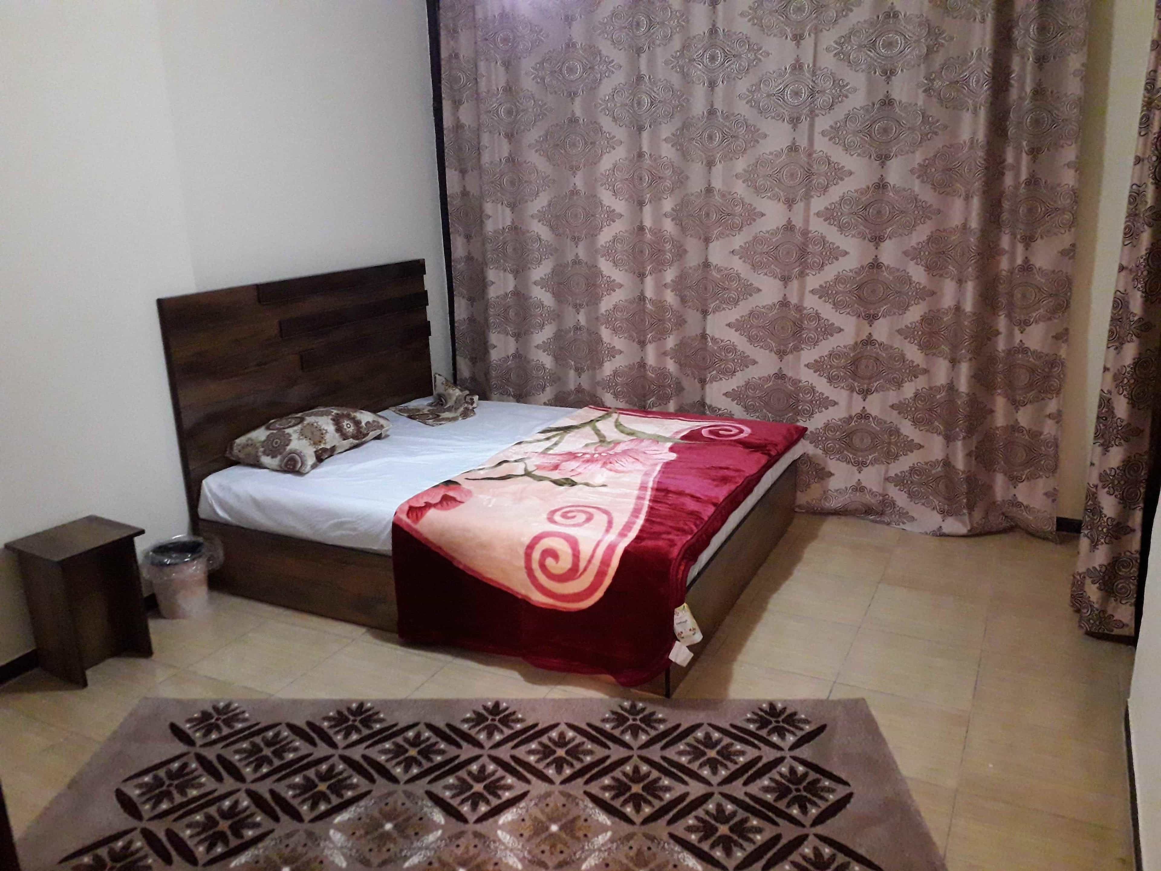 اجاره آپارتمان مبله سه خواب در زند شیراز 