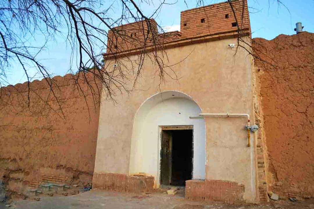 رزرو اتاق سنتی در حسین آباد نایین - یورت چو