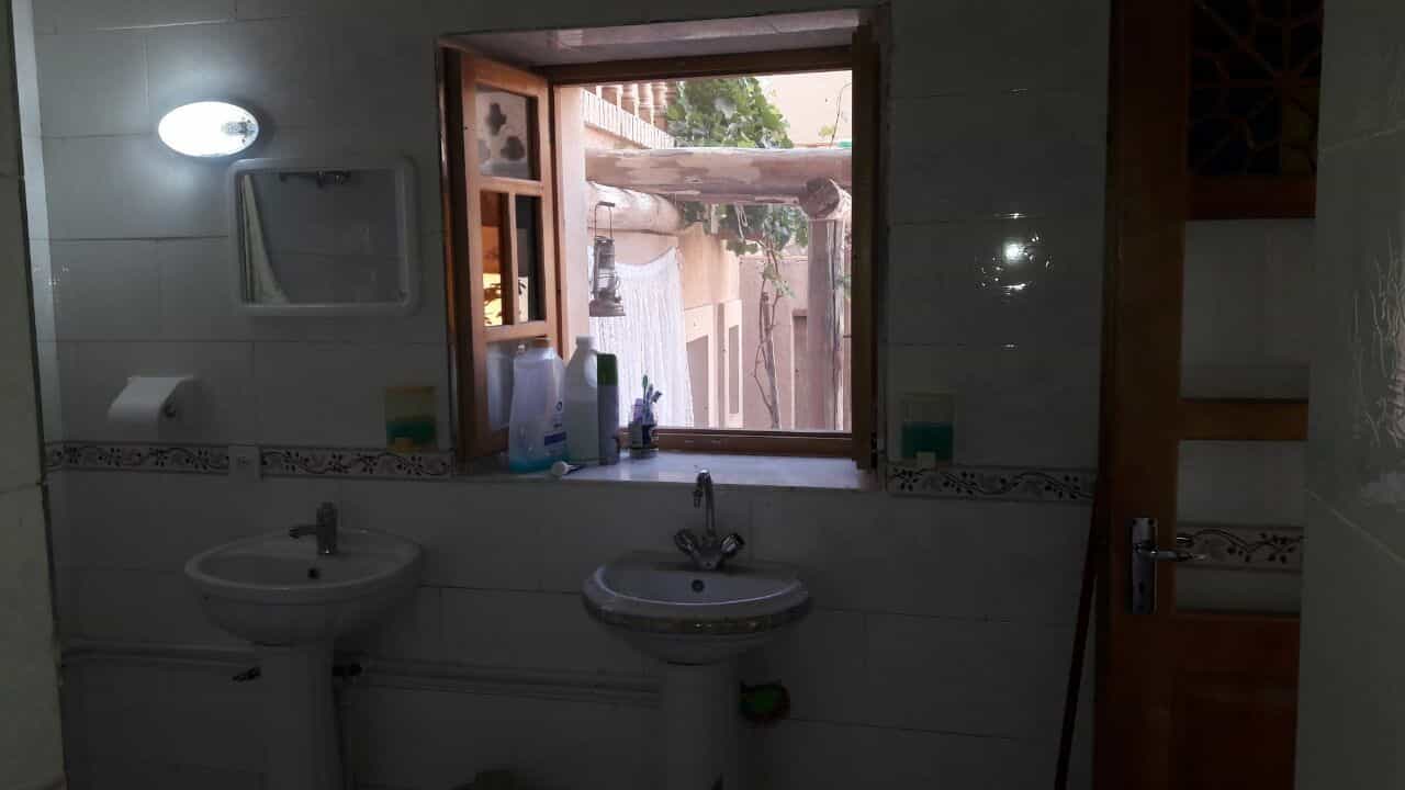 اجاره اتاق سنتی در قلعه بالا بیارجمند - اتاق سرتنور