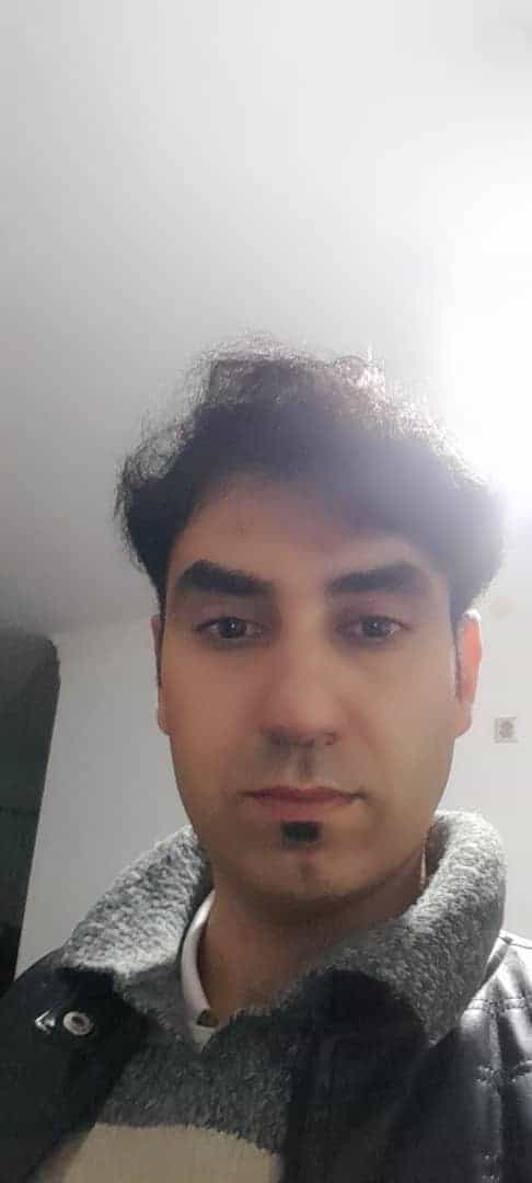 علی