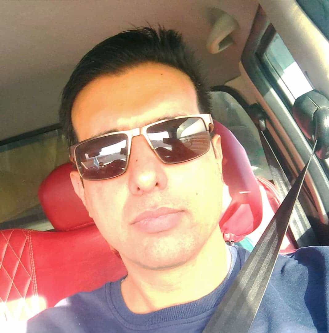 پیروز