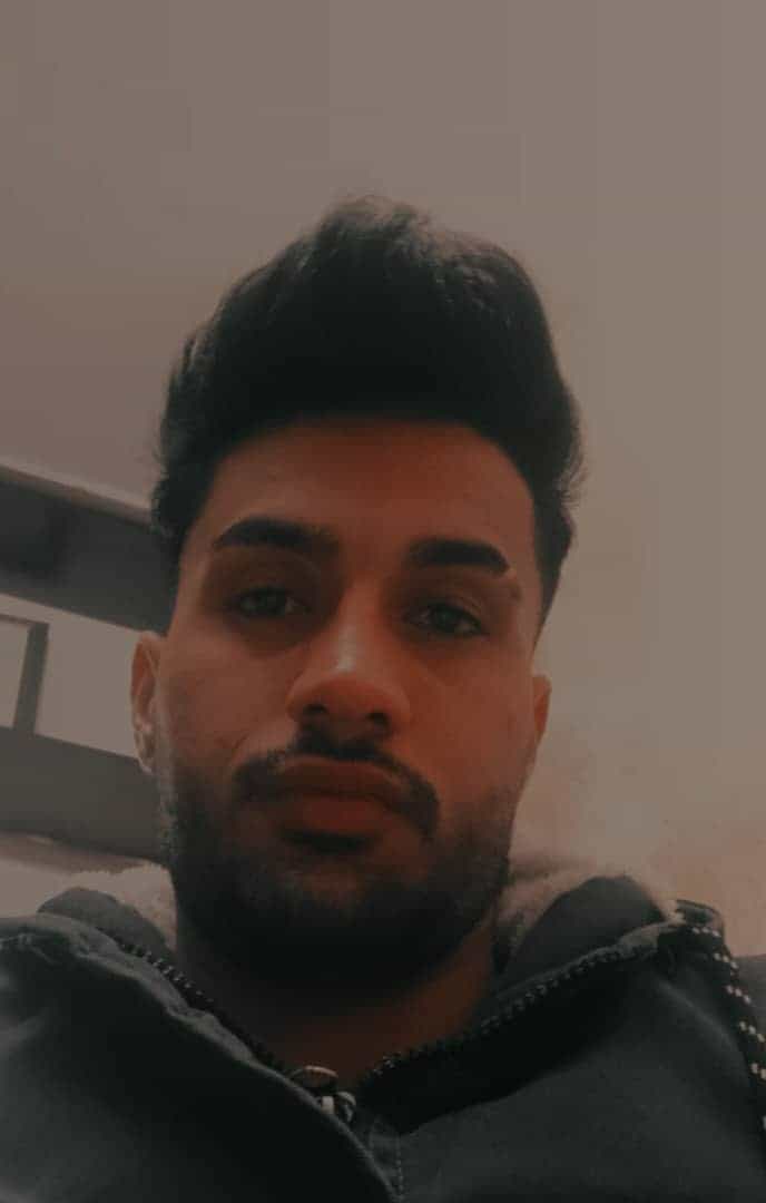 علی
