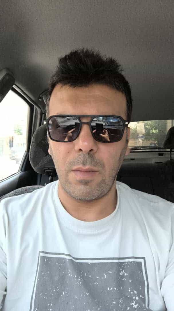علی