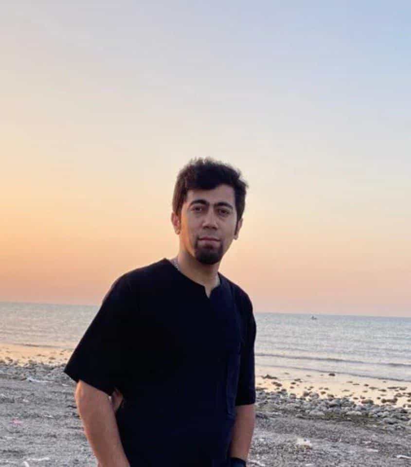 علی