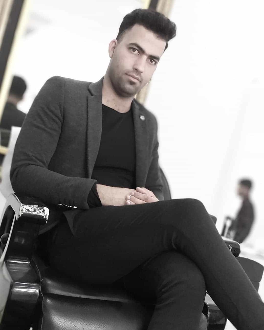 عادل