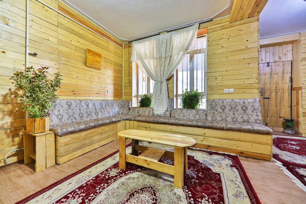 اجاره منزل مبله چوبی در خانقاه پاوه-دوخوابه طبقه اول