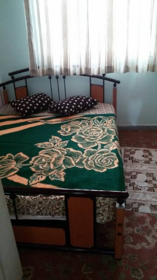 اجاره منزل مبله دوخوابه طبقه ی اول  در مدرس همدان