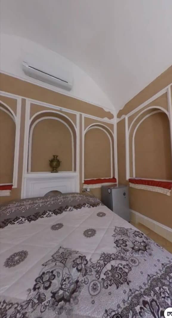 اجاره اتاق سنتی در خیابان امام یزد - اتاق 1