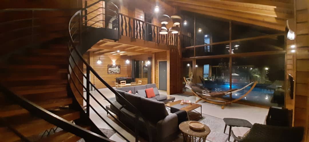 اجاره ویلا استخرروباز با آبگرم در رامسر 