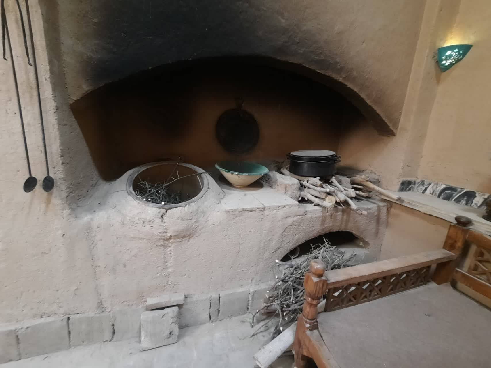 اجاره سوئیت بوم گردی در فهادان یزد - اتاق ترمه