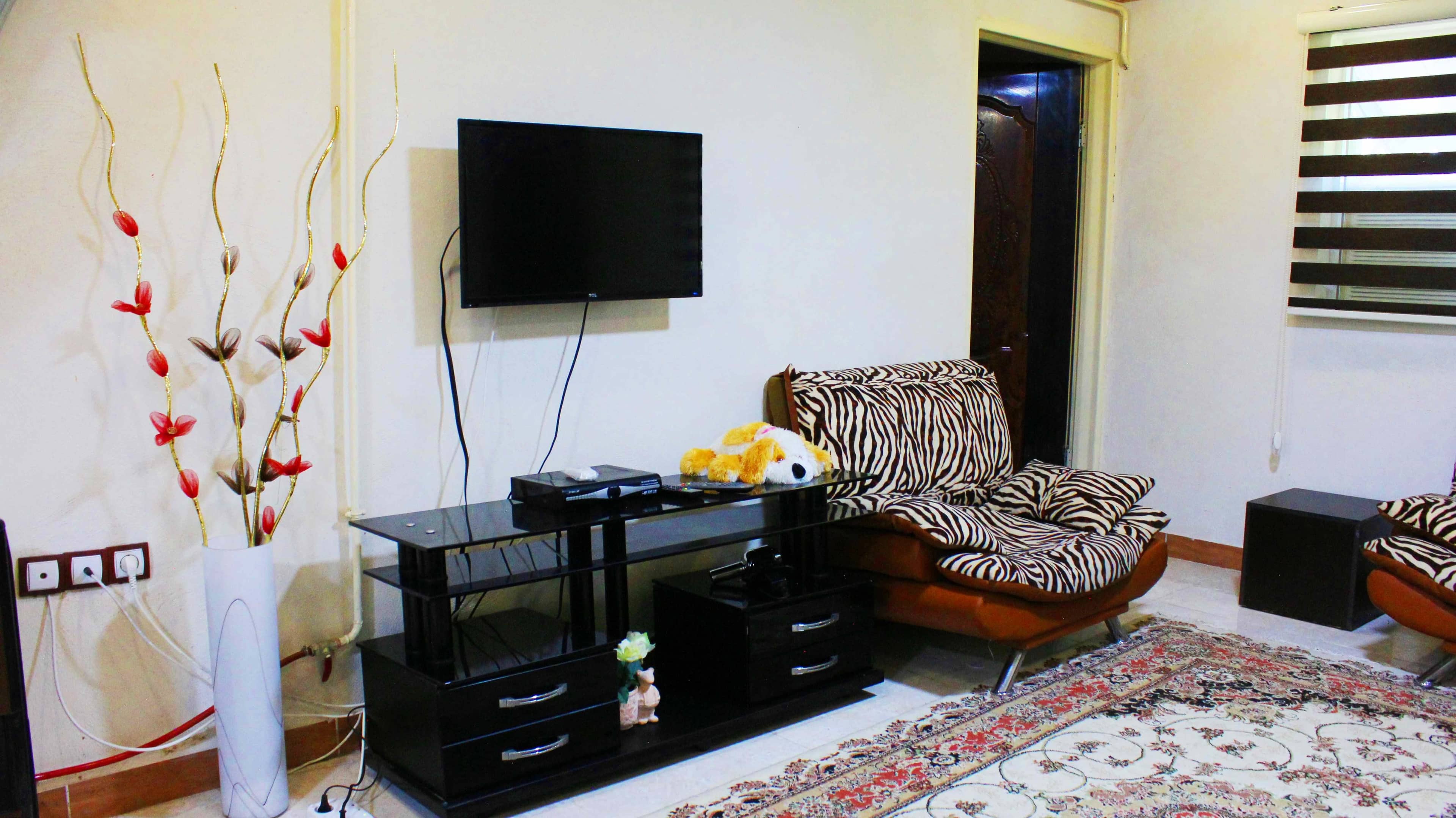 اجاره ویلا مزرعه در منطقه آزاد انزلی - ویلا سوئیسی با ویو شالیزار