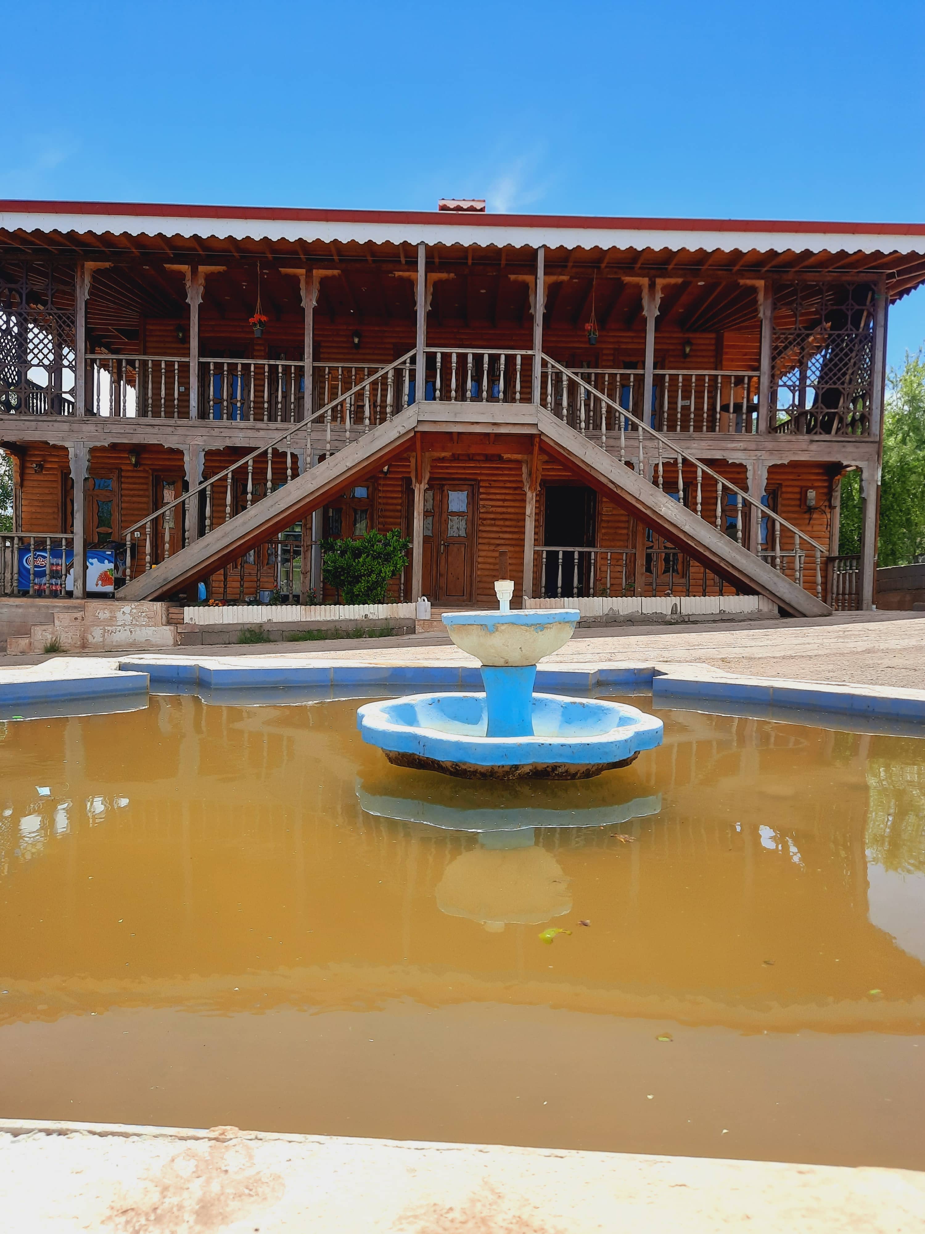 اجاره سوئیت ییلاقی در دارستان رودبار - گیلان شاه