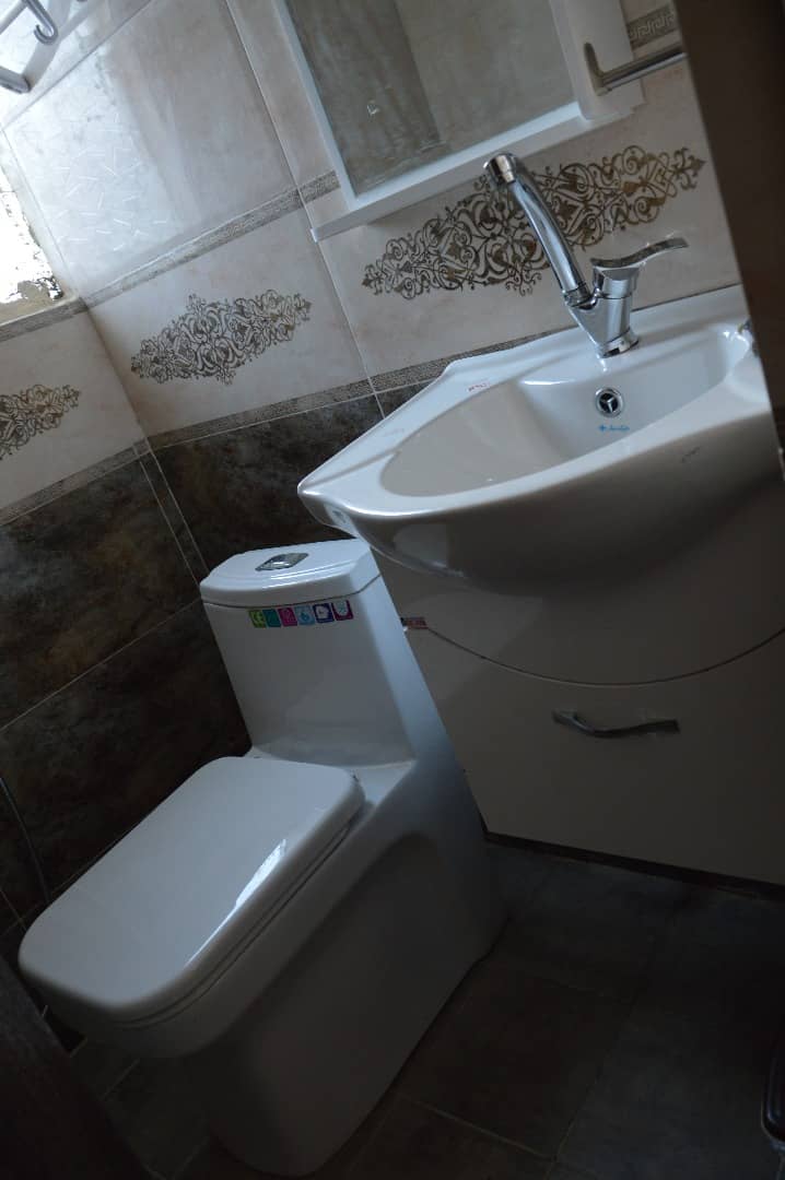 اجاره مهمانسرا در میدان شهدا کرمان  -اتاق 204