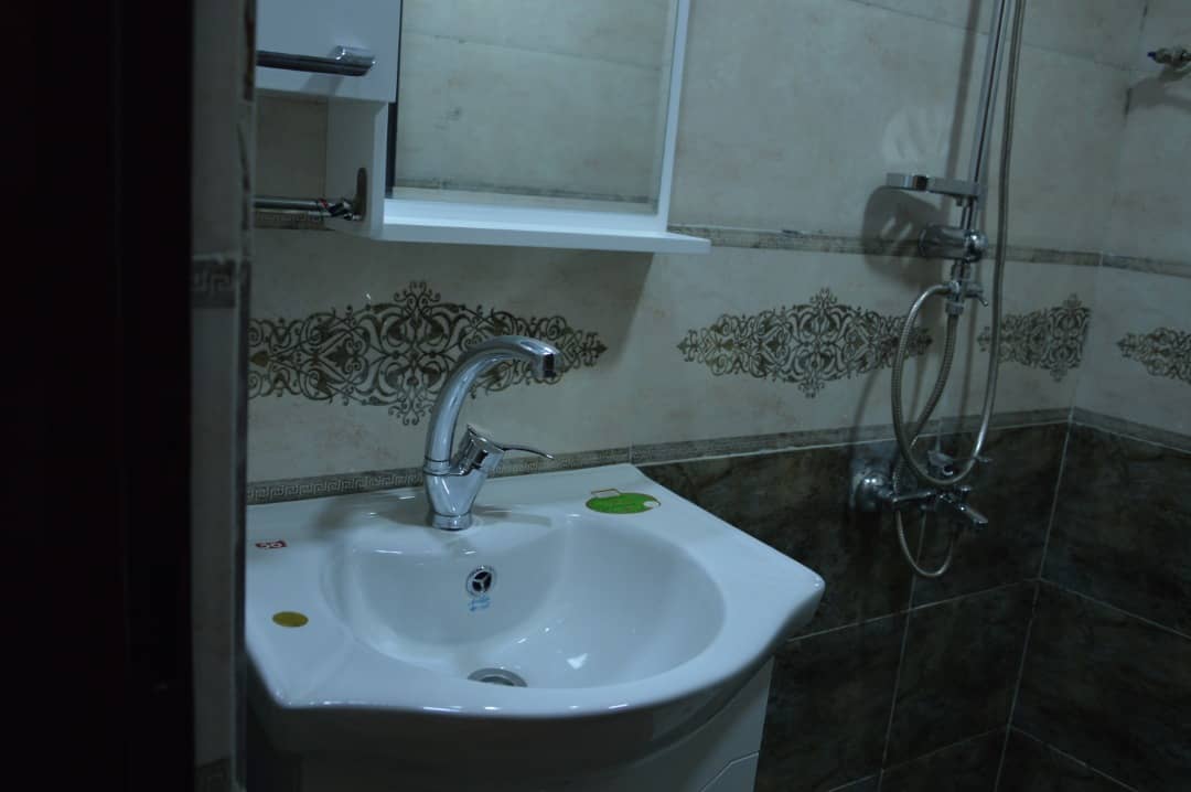 اجاره مهمانسرا در میدان شهدا کرمان  -اتاق 205