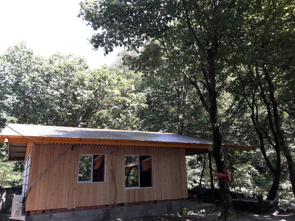 اجاره کلبه چوبی لب رودخانه در اسالم 