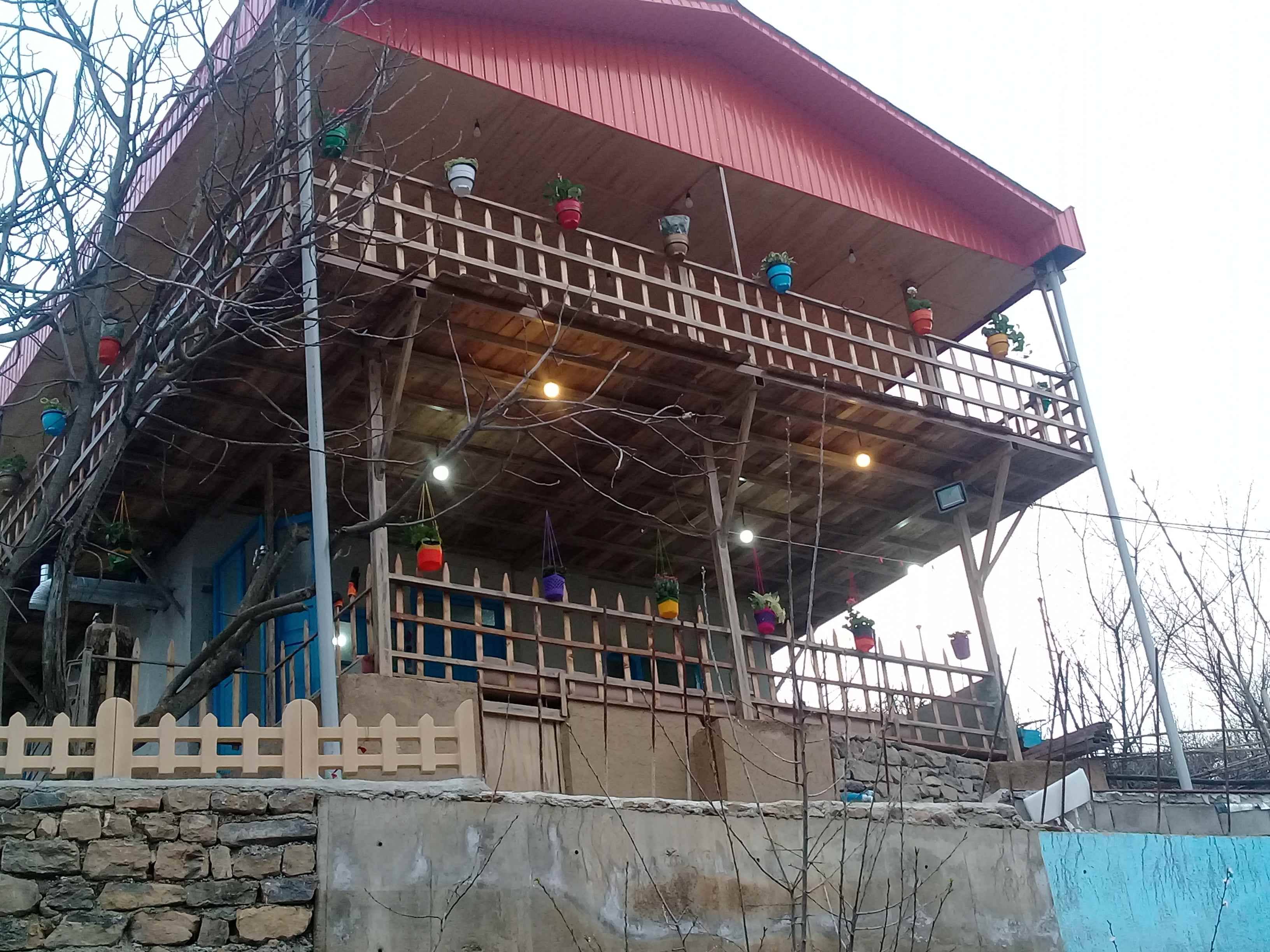 اجاره خانه روستایی کوهستانی در کوه کمر گلستان -18 متری طبقه اول