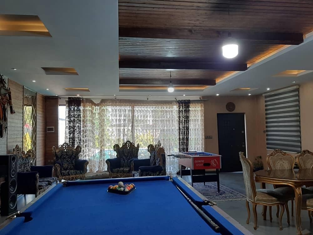 اجاره باغ با استخر آبگرم در شهرک آرتی کردان 