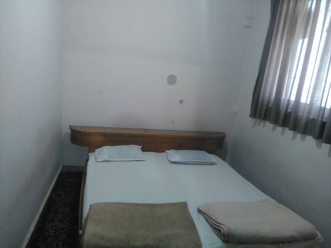 اجاره اپارتمان مبله دوخوابه در سه راه نمازی شیراز - همکف