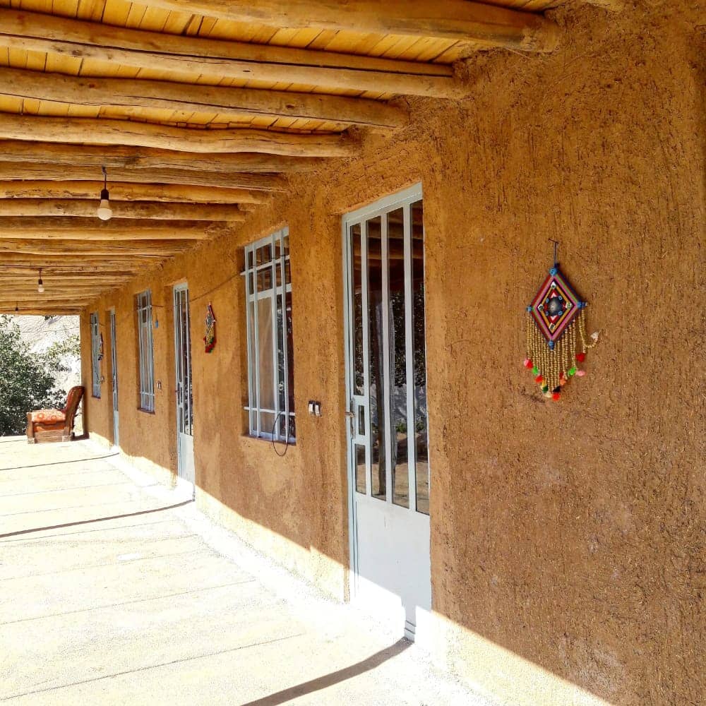 اجاره اقامتگاه بومگردی و اتاق سنتی در پیر اسد وارک خرم آباد