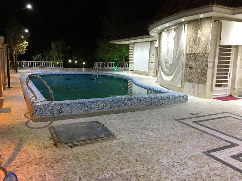 اجاره باغ استخر آب گرم در گویم شیراز