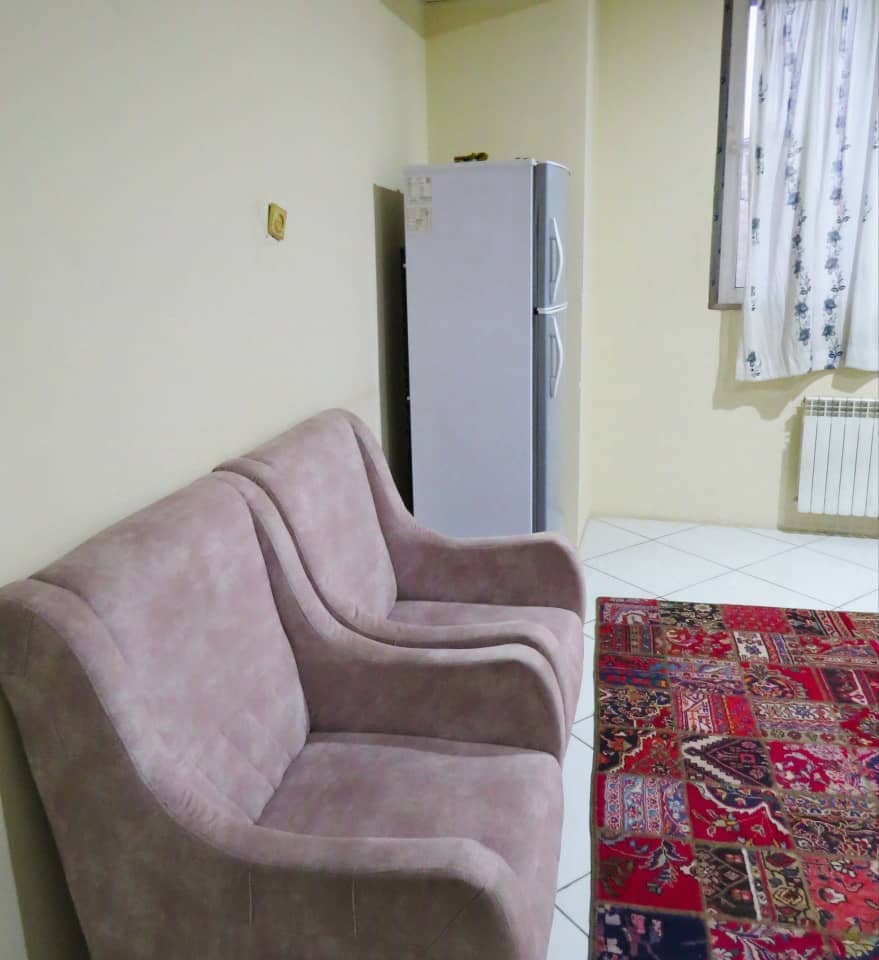 اجاره آپارتمان سه خوابه در آزادگان کرمان- پنج تخته