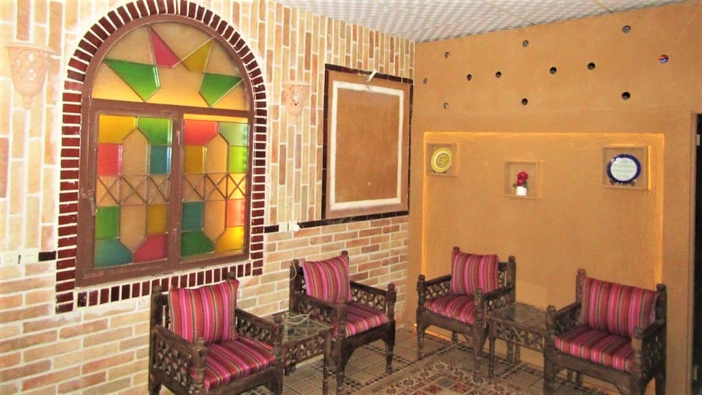 اجاره سوئیت مبله سنتی در قاضی میرحسین میبد