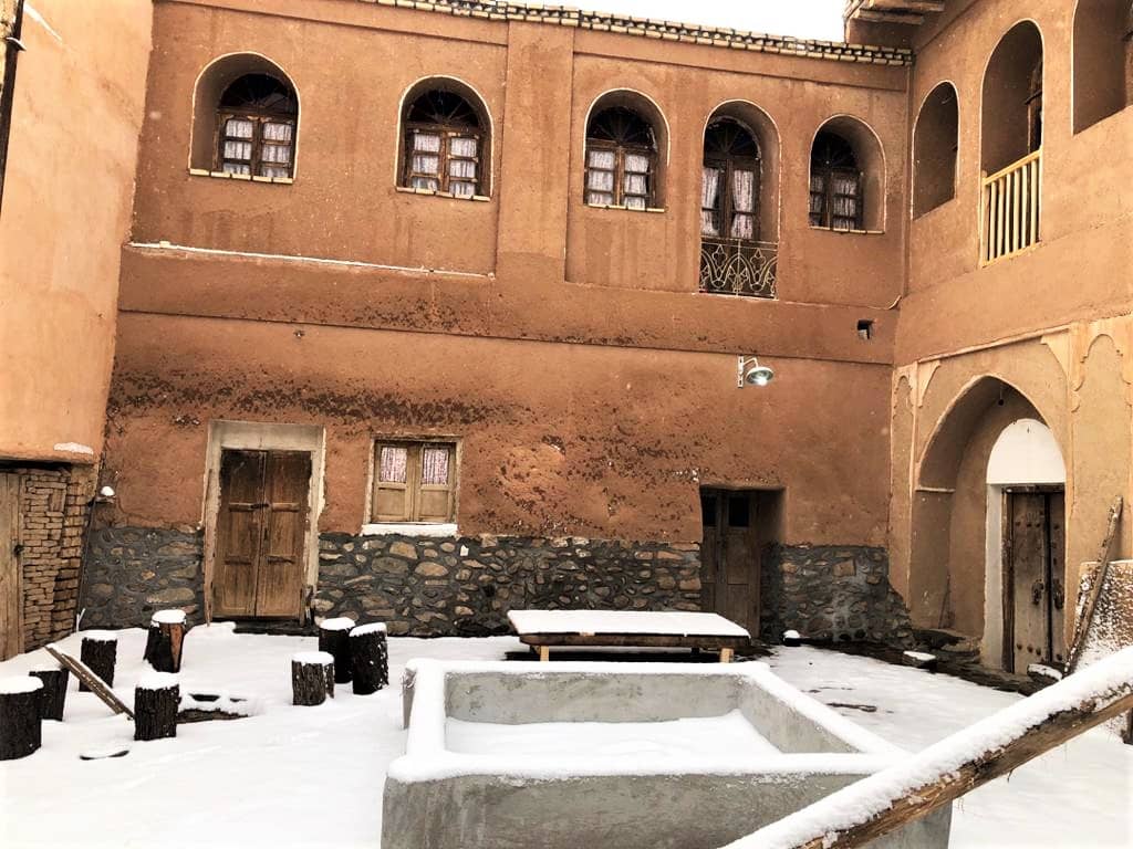 اجاره خانه سنتی در طامه نطنز - ذبیح الله