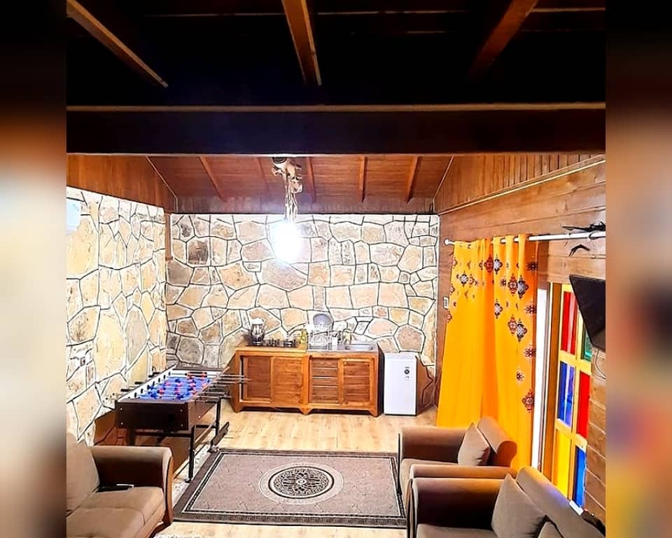 اجاره کلبه چوبی سنتی در مرزیکلا مازندران