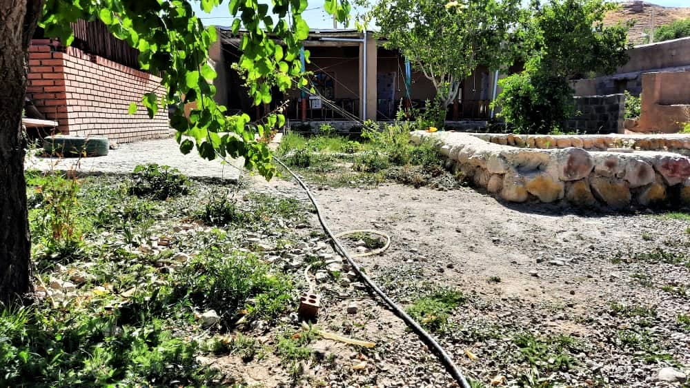 اجاره اقامتگاه بومگردی در انگوران دندی - جیران ننه