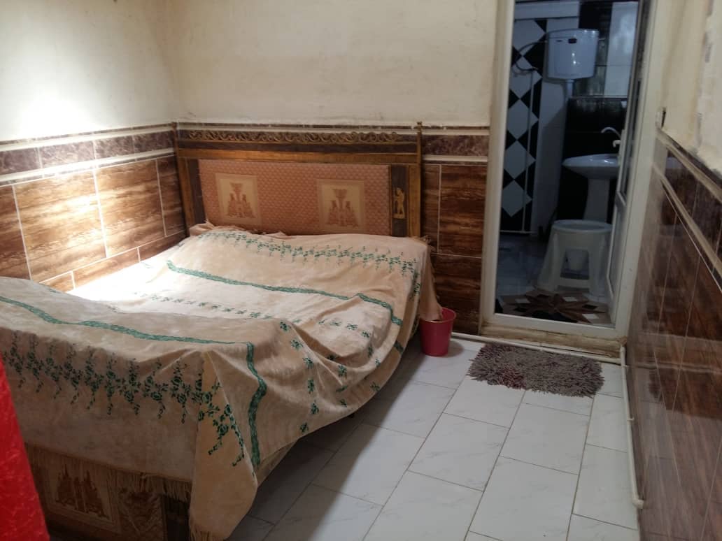 اجاره روزانه سوئیت سنتی در آب گرم محلات