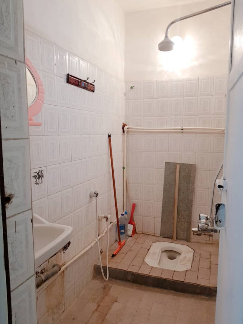 اجاره منزل ویلایی  طبقه بالا در خیابان آزادی اهواز