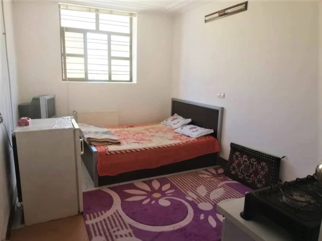 اجاره سوئیت در تابان شمالی صدرا - شیراز